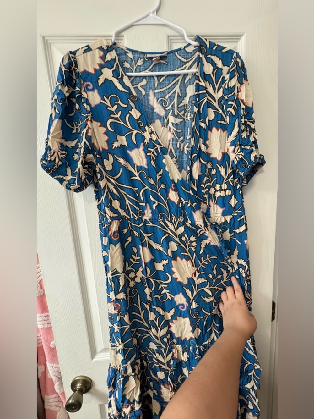 Knox Rose Blue Floral V-Neck Wrap Dress